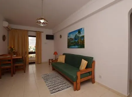 Carruna 阿尔布费拉