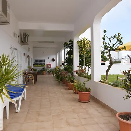 Carruna Apart Otel Albufeira