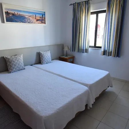 Carruna Aparthotel 2*
