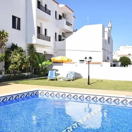 Aparthotel Carruna 2*