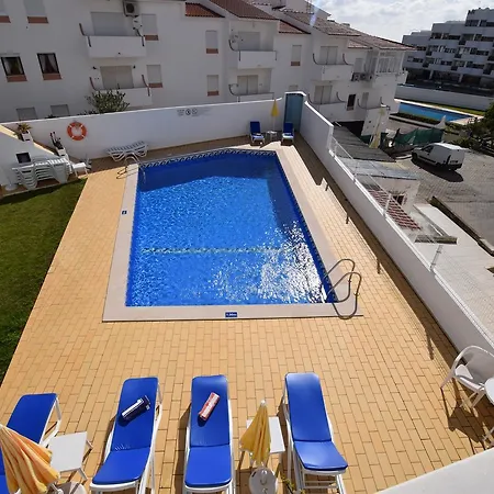 Aparthotel Carruna 2*